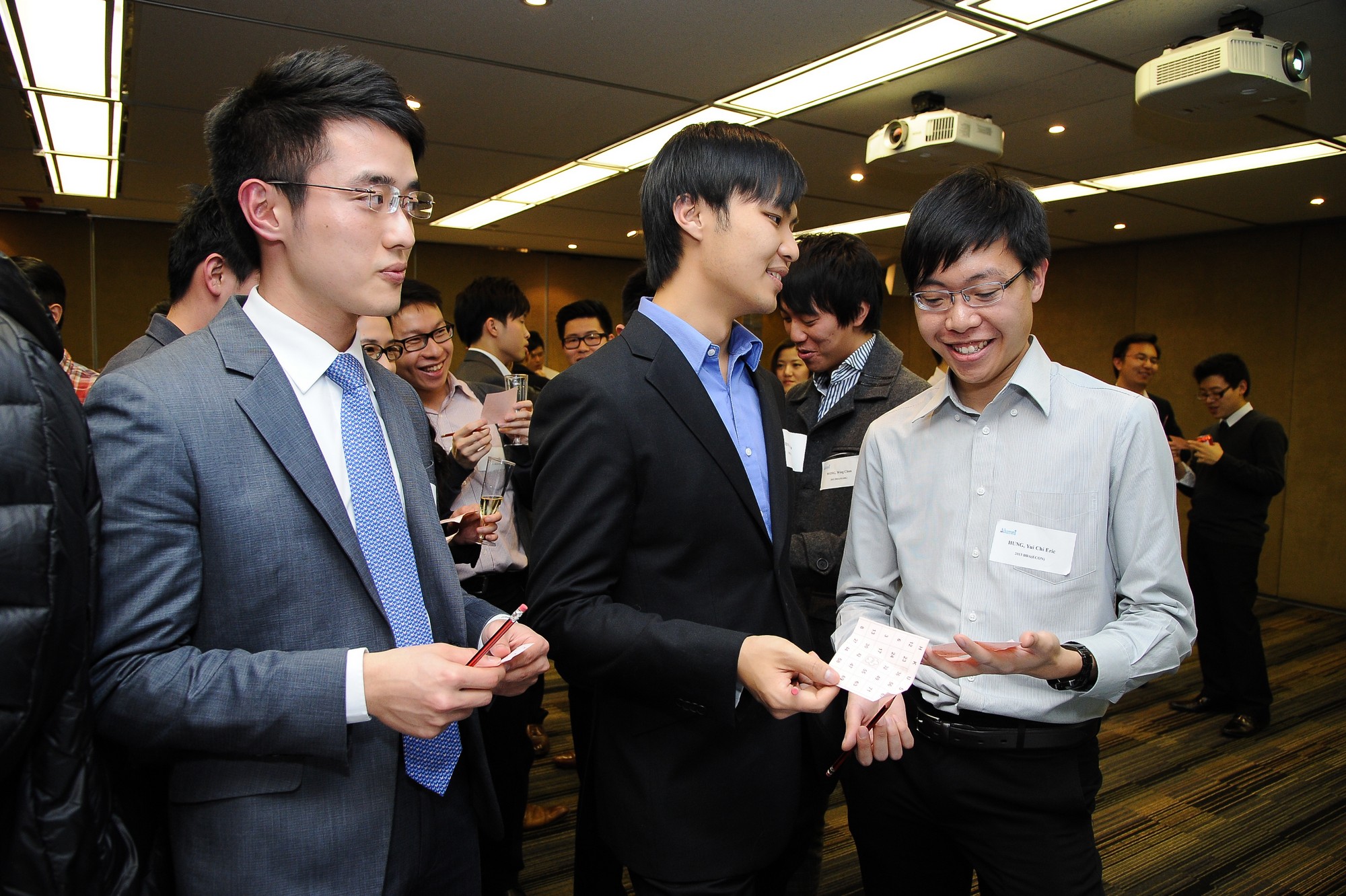 hku_you_alu_hap_hou_p12842_03_030.jpg