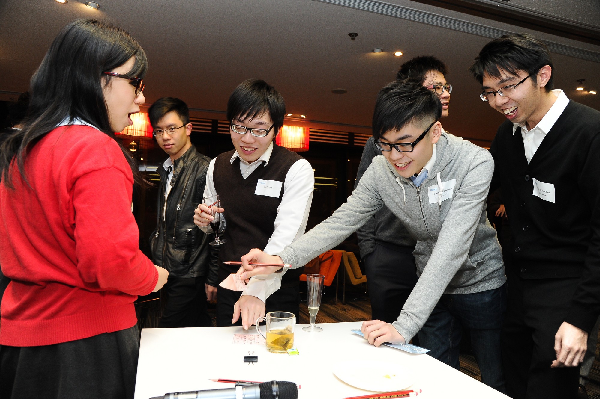 hku_you_alu_hap_hou_p12842_03_040.jpg